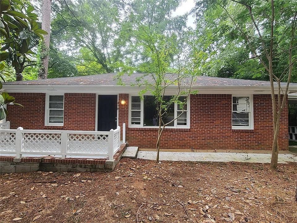 1st image of 478 Pine Dr
