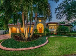 447 Lido Way NE, Saint Petersburg, FL 33704