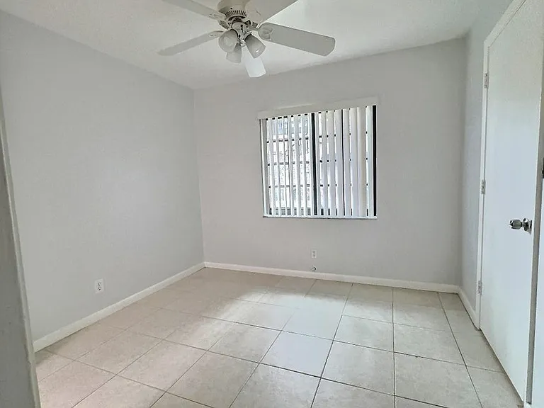 2652 Riverside Dr #0 — Photo 14