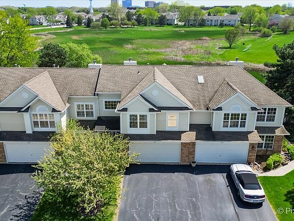 3rd image of 902 Huntington Dr