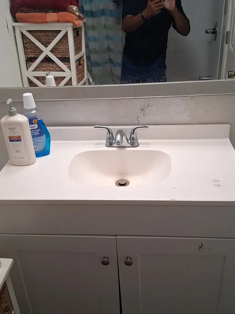 2 bed, 1.5 bath, 728 sqft, $725 — Photo 3