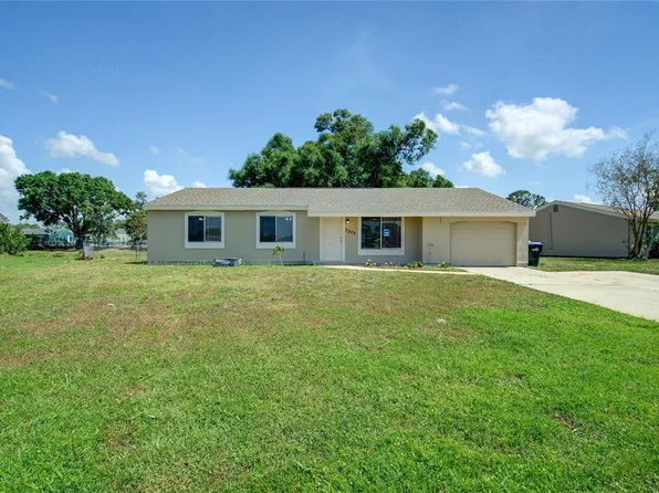 3262 Montclair Cir, North Port, FL 34287