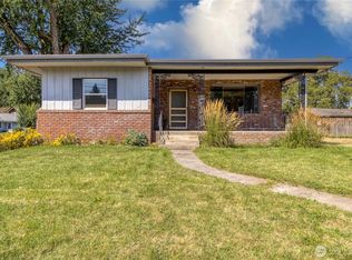 226 SW Davis Avenue, College Place, WA 99324