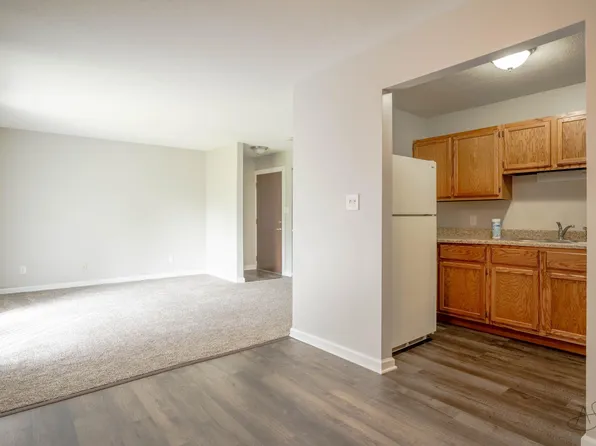 Westgate, 2000 Westgate Ave #402B, Plymouth, IN 46563