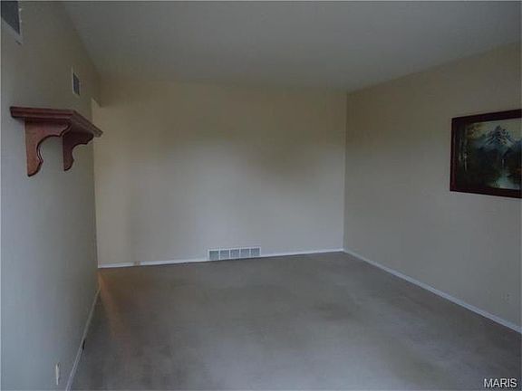 5th image of 4370 Martyridge Dr