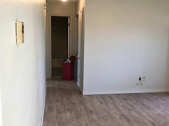 Hallway to bedrooms from Living room