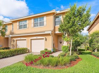 5973 Monterra Club Dr, Lake Worth, FL 33463