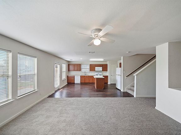 5th image of 3610 Avalon Castle Dr