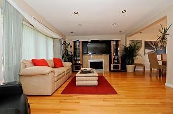 2nd image of 28 Harwood Dr