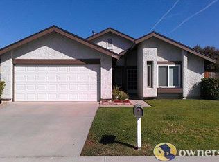 6153 Calle Arena, Camarillo, CA 93012