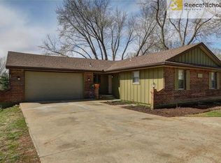 1502 N 64th Ter, Kansas City, KS 66102