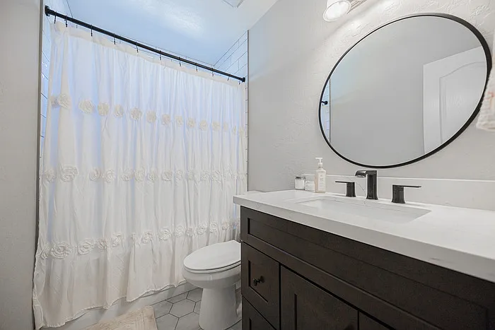 904 S Dolphin Dr — Photo 21