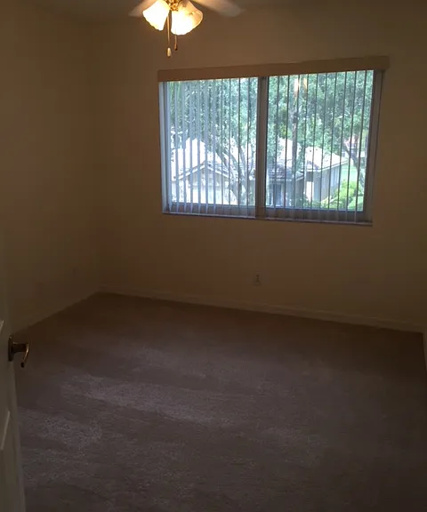 1092 SW 158th Ave — Photo 15