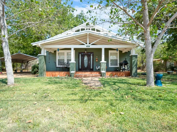 605 W Moss St, Eastland, TX 76448