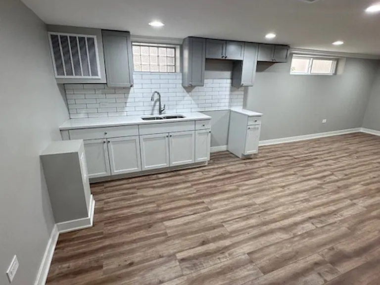 4600 S La Crosse Ave — Photo 7