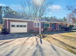 135 Whitman Ave, Castle Hayne, NC 28429