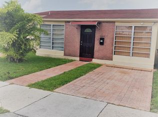 5935 SW 5th St, Miami, FL 33144