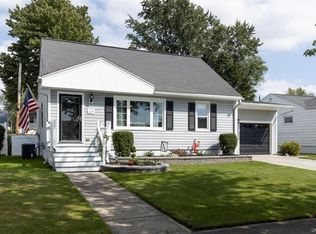 29 Kibler Dr, Tonawanda, NY 14150