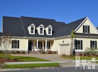 2040 Colony Pines Dr, Leland, NC 28451
