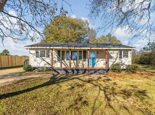 614 Flatwood Rd, Spartanburg, SC 29303