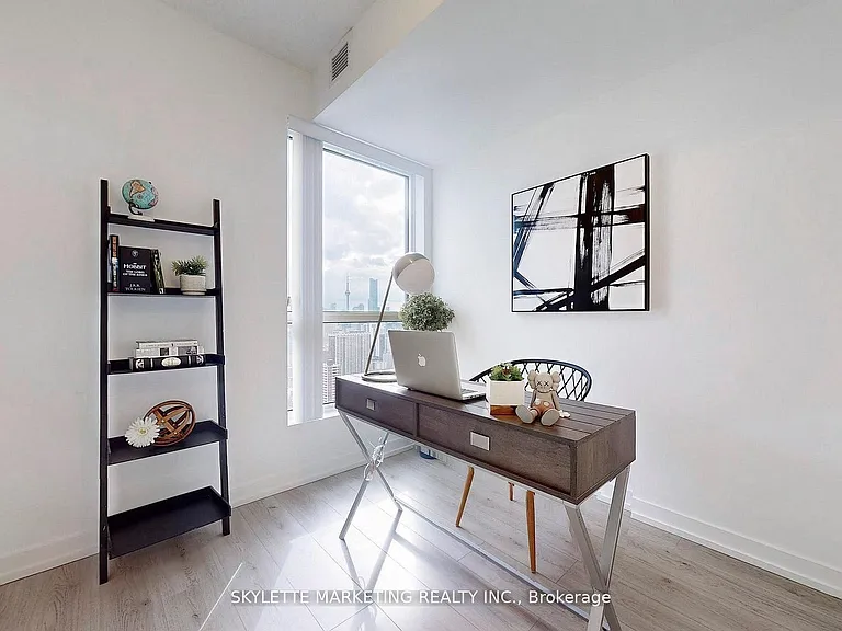 395 Bloor St E #3601 — Photo 4