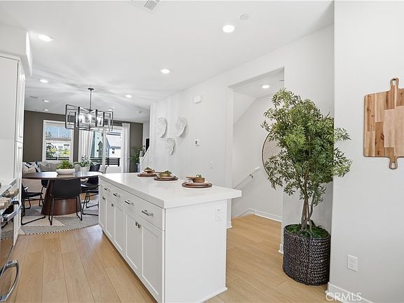5th image of 131 Graze Way Rancho
