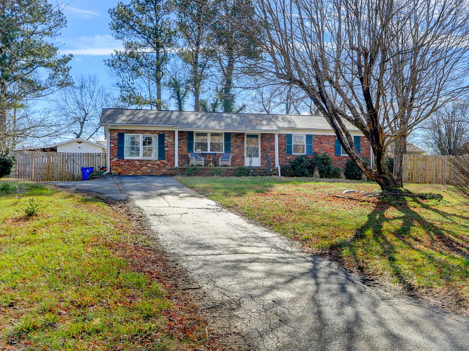 1st image of 7616 Queensbury Dr