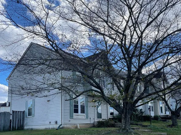 3411 Belleplain Ct, Dumfries, VA 22026