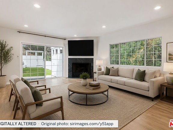 4th image of 3493 Mandeville Canyon Rd