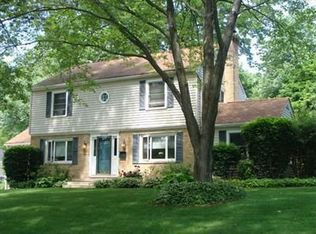 3086 Markle Dr, Stow, OH 44224