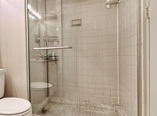 7000 Blvd E APT 47F, Guttenberg, NJ 07093