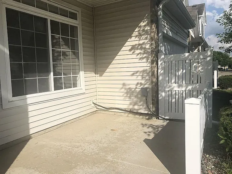 Patio - Front - 1760 Prescott Ct