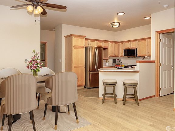 4th image of 1007 High St APT 203