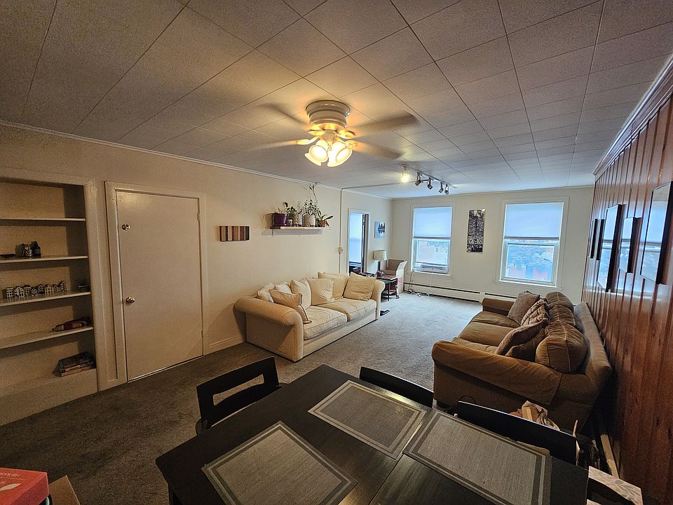 1st image of 166 4th St #2