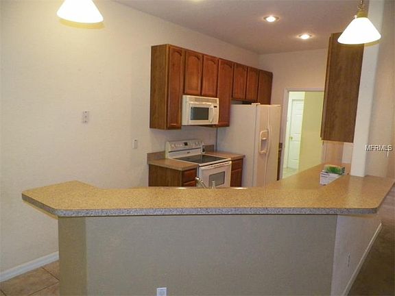 3rd image of 9913 Spring Lake Dr