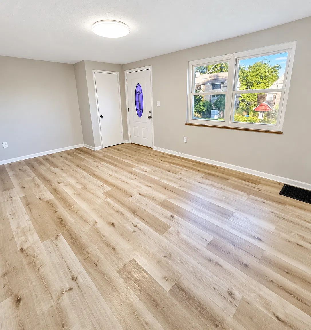 3 bed, 957 sqft, $1,449 — Photo 4