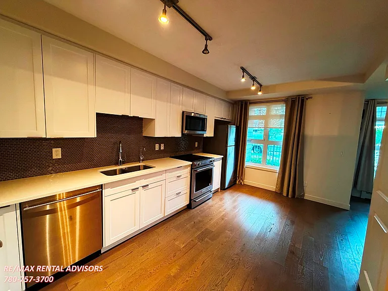 25 Auburn Meadows Ave SE #33 — Photo 4