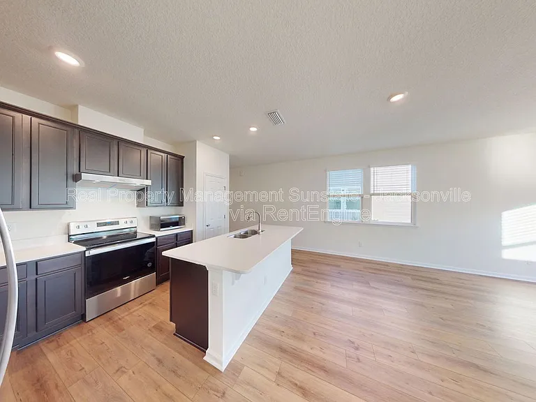 7675 Merchants Way — Photo 7