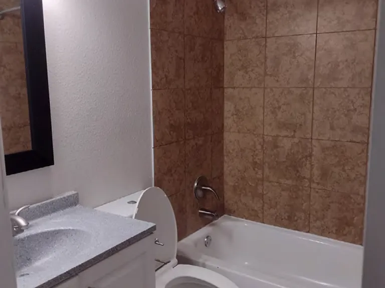 1729 Cox St — Photo 36