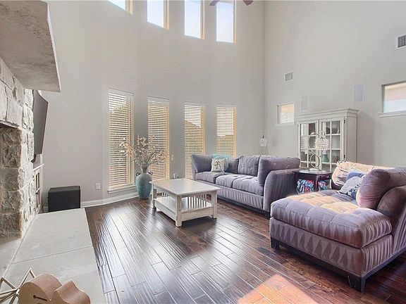 4th image of 2819 Diego Ct