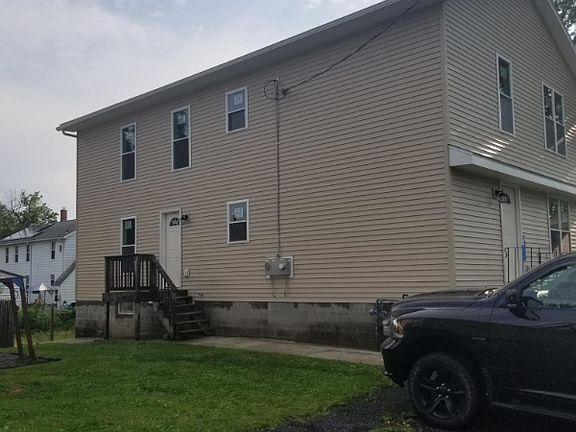 2nd image of 15 Winthrop St #B