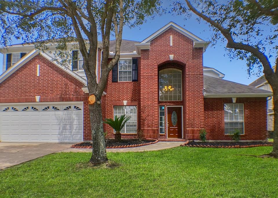 1st image of 14022 White Oak Gardens Dr