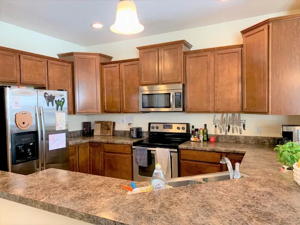 3310 Hazel Trl Unit A, Woodbury, MN 55129