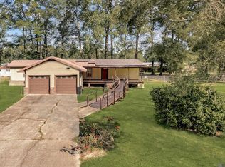 10205 Memory Ln, Denham Springs, LA 70726