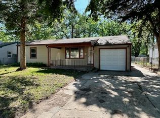 227 Stewart Ave, Haysville, KS 67060
