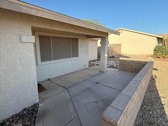 5th image of 2235 Palo Verde Blvd N