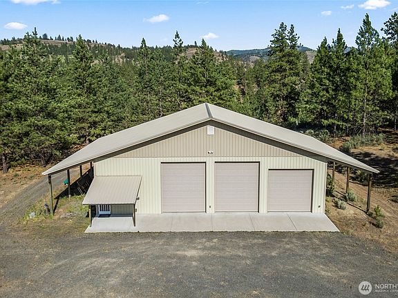 4th image of 5974 River Bend Way