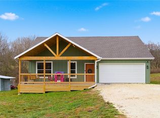13614 Greasy Valley Rd, Prairie Grove, AR 72753