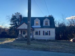116 Boyer Rd, Galax, VA 24333
