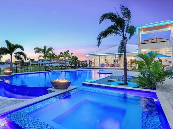 3715 SE 21st Place Cpe, Coral, FL 33904